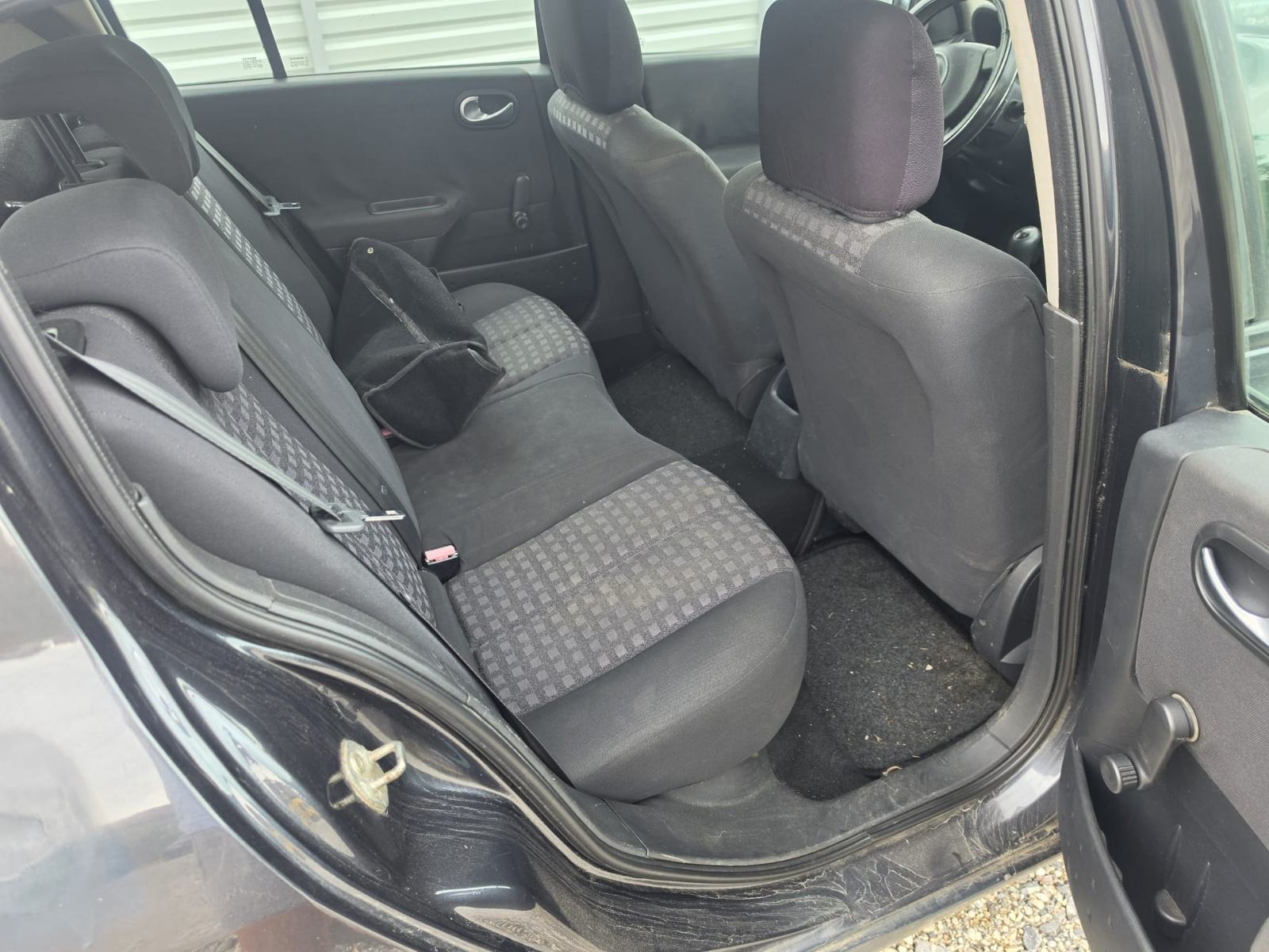 Renault Megane 1,5 dCi #HR AUTO# KLIMA# ZA VOZIT ODLICAN, fotografija 2