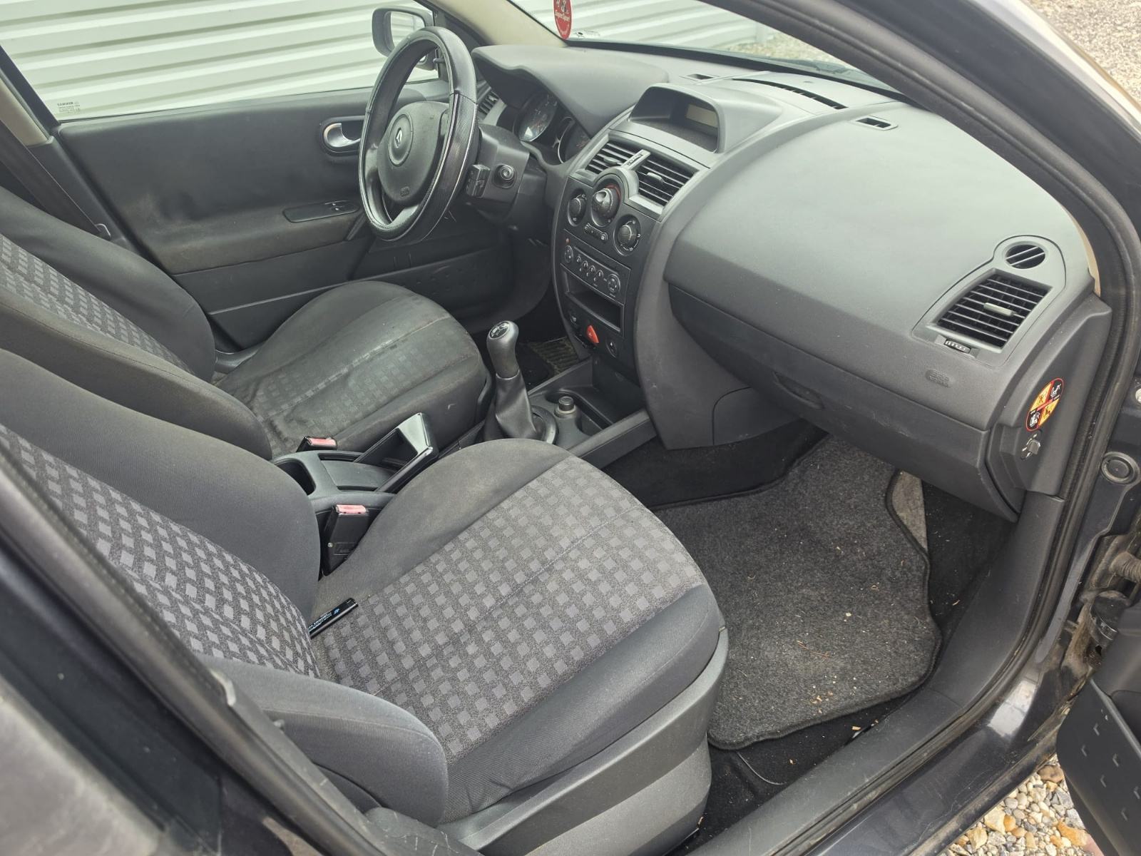 Renault Megane 1,5 dCi #HR AUTO# KLIMA# ZA VOZIT ODLICAN, fotografija 3