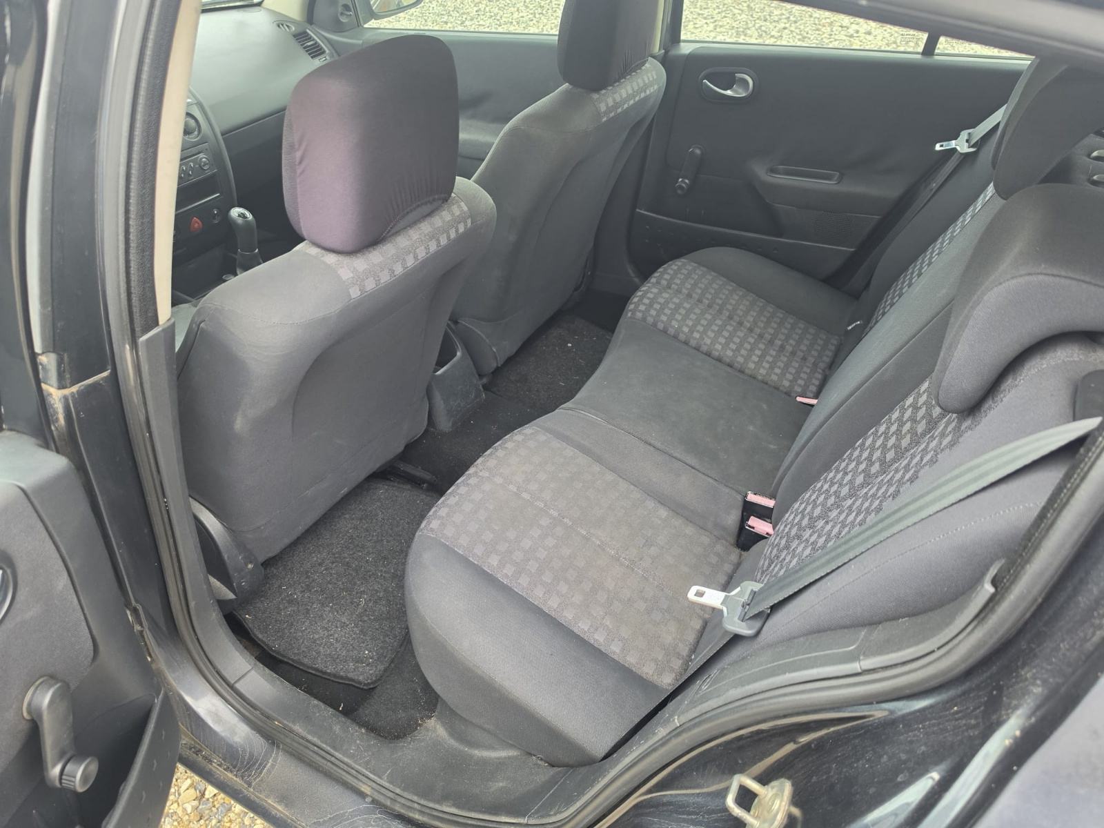 Renault Megane 1,5 dCi #HR AUTO# KLIMA# ZA VOZIT ODLICAN, fotografija 8