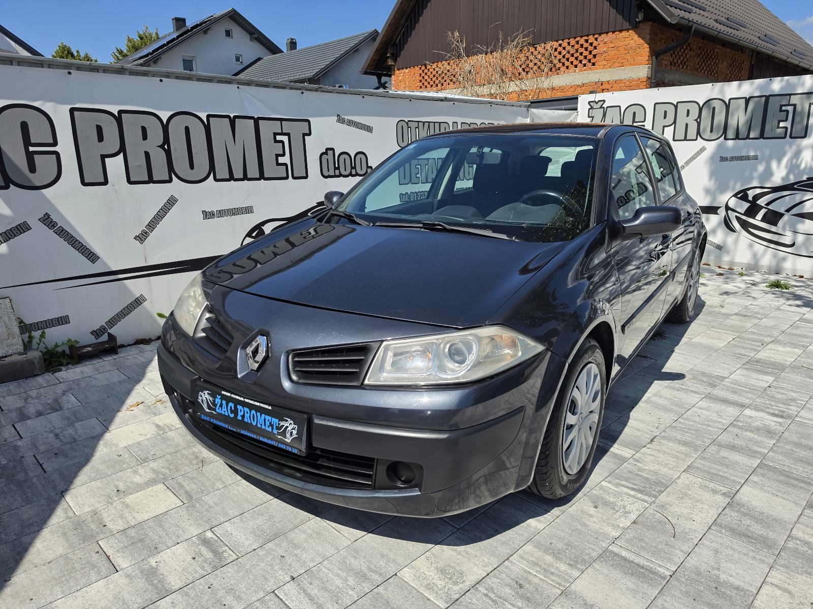 Renault Megane 1,5 dCi =HR AUTO= REG-1 GOD= KLIMA= KARTICE- 36 RATA, fotografija 2