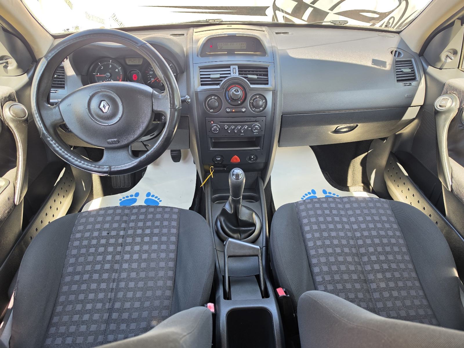 Renault Megane 1,5 dCi =HR AUTO= REG-1 GOD= KLIMA= KARTICE- 36 RATA, fotografija 11