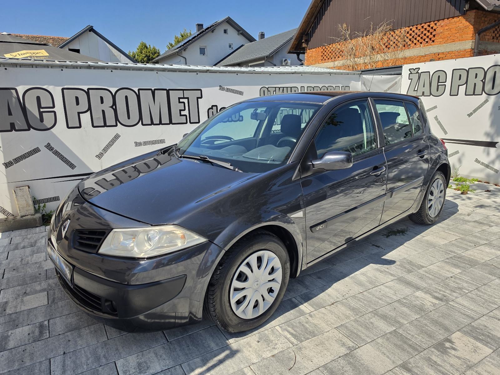 Renault Megane 1,5 dCi =HR AUTO= REG-1 GOD= KLIMA= KARTICE- 36 RATA, fotografija 8
