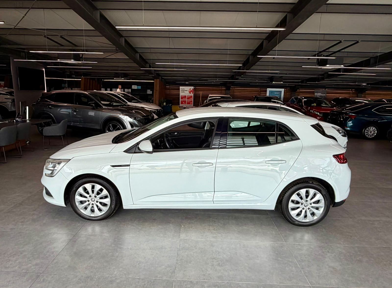Renault Megane 1,5 dCi NAVIGACIJA • KLIMA • SERVISNA • LEASING, fotografija 4