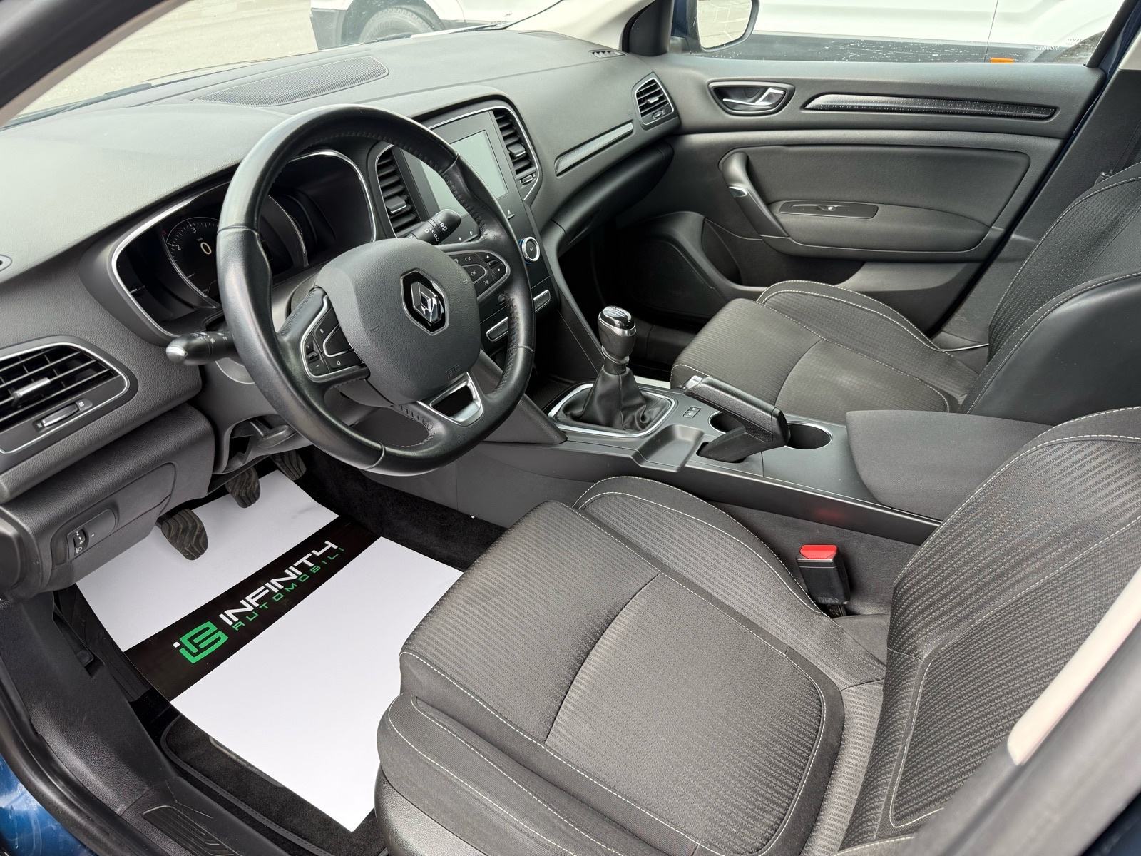 Renault Megane 1.5 dCi NAVI, AUT.DVO.KLIMA, VIRT, GRATIS REGISTRACIJA, fotografija 11
