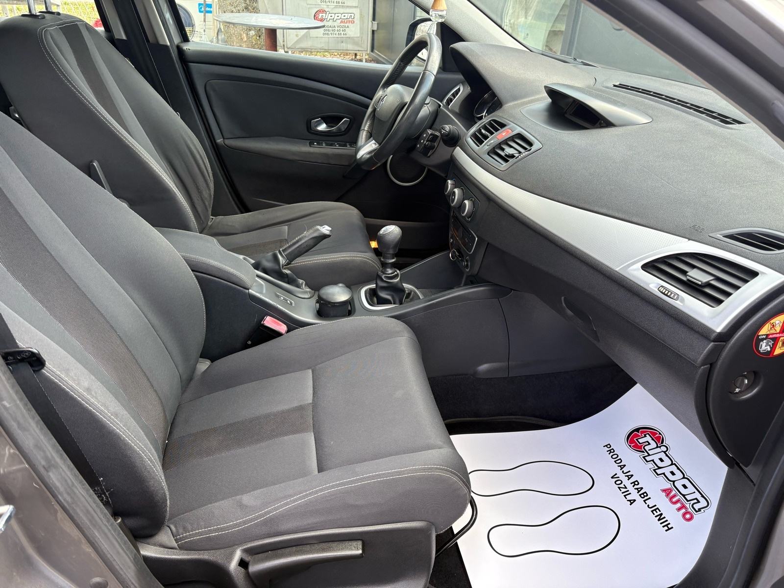 Renault Megane 1,5 dCi REG:04/2027 - KLIMA - AUTOKREDIT, fotografija 19