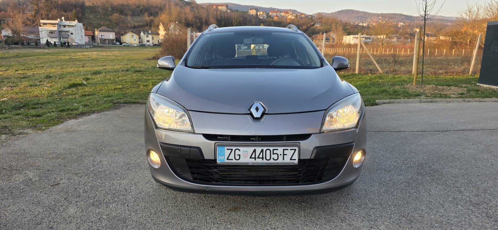 Renault Megane 1,5 dCi reg. do 07/27, Odlično stanje, fotografija 8