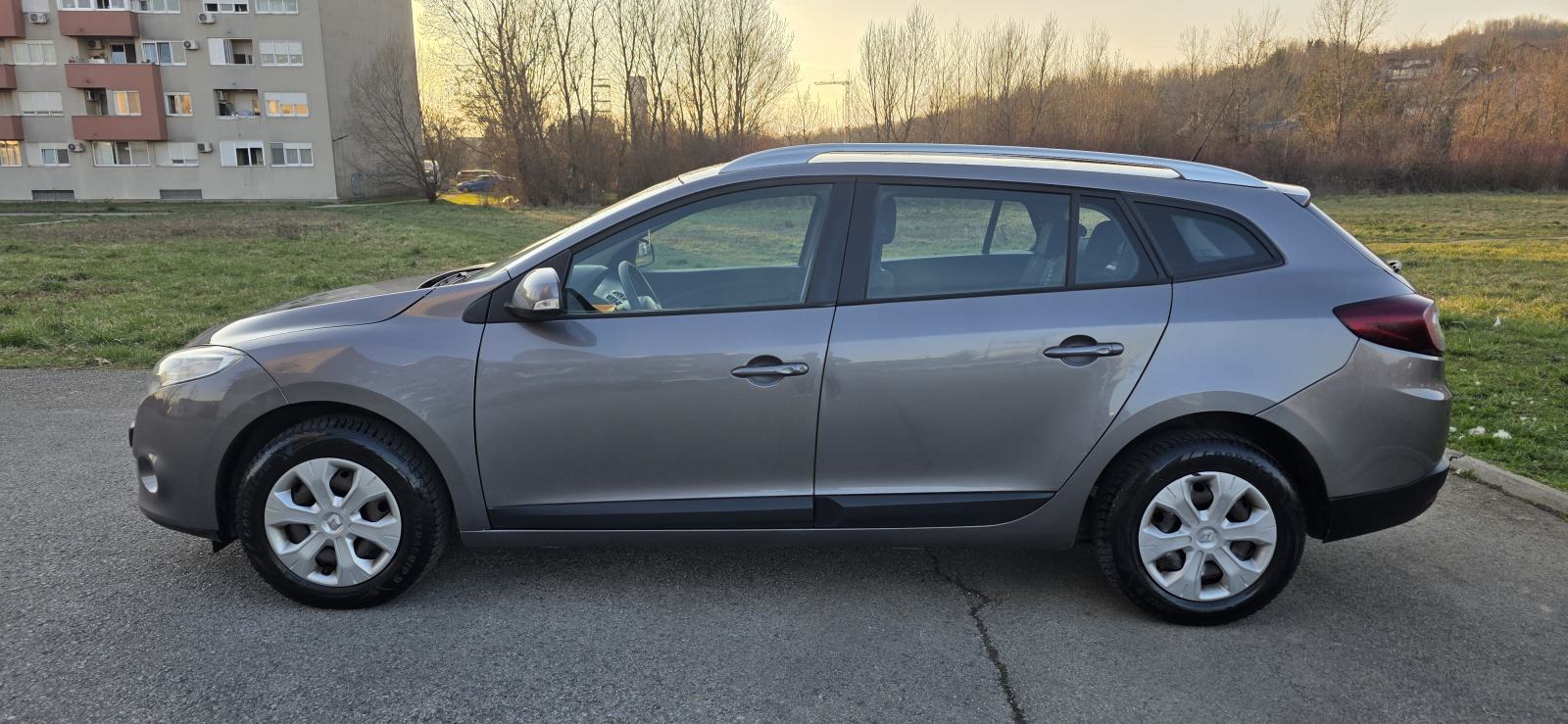 Renault Megane 1,5 dCi reg. do 07/27, Odlično stanje, fotografija 4
