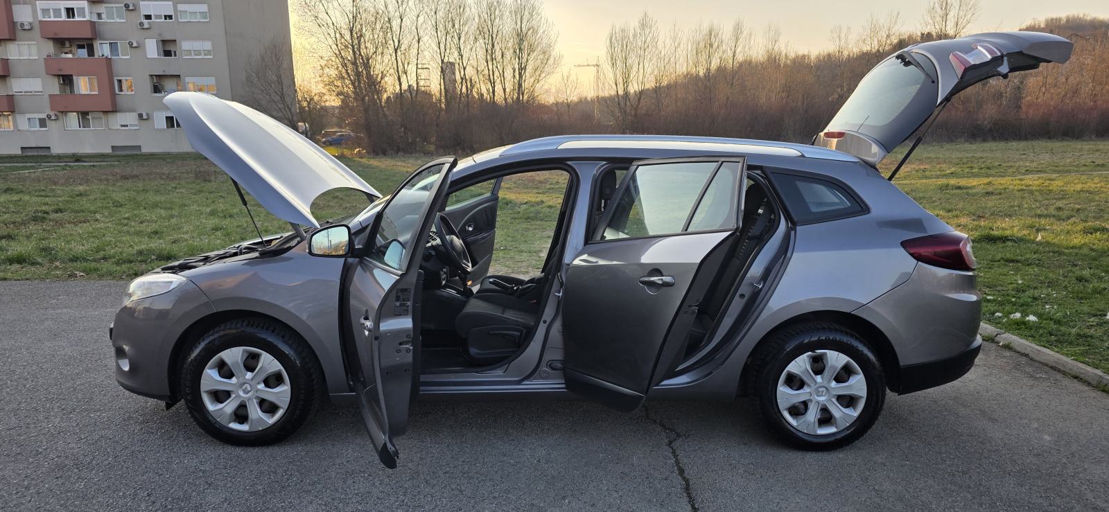 Renault Megane 1,5 dCi reg. do 07/27, Odlično stanje, fotografija 20