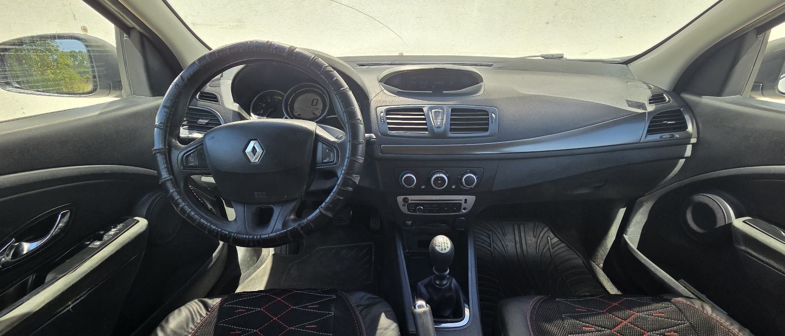 Renault Megane 1.5 dCi,REGAN,VELIKI SERV,KLIMA, fotografija 8