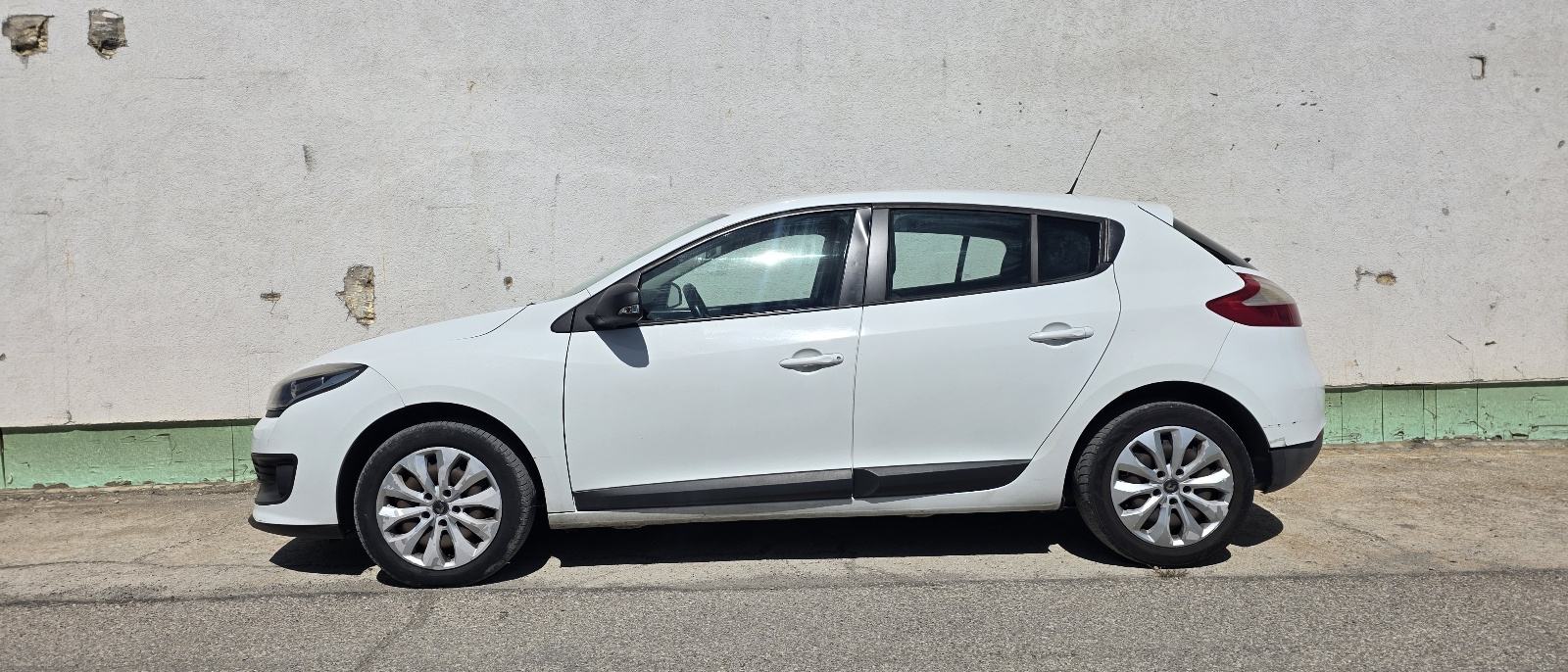 Renault Megane 1.5 dCi,REGAN,VELIKI SERV,KLIMA, fotografija 4