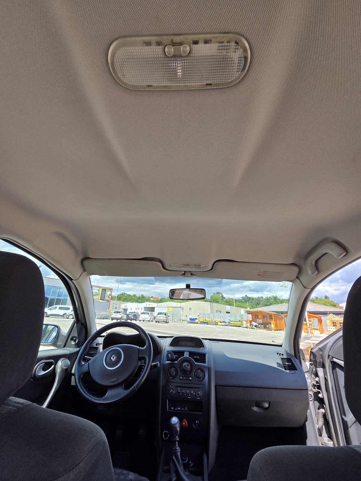 Renault Megane 1,5 dCi, fotografija 11