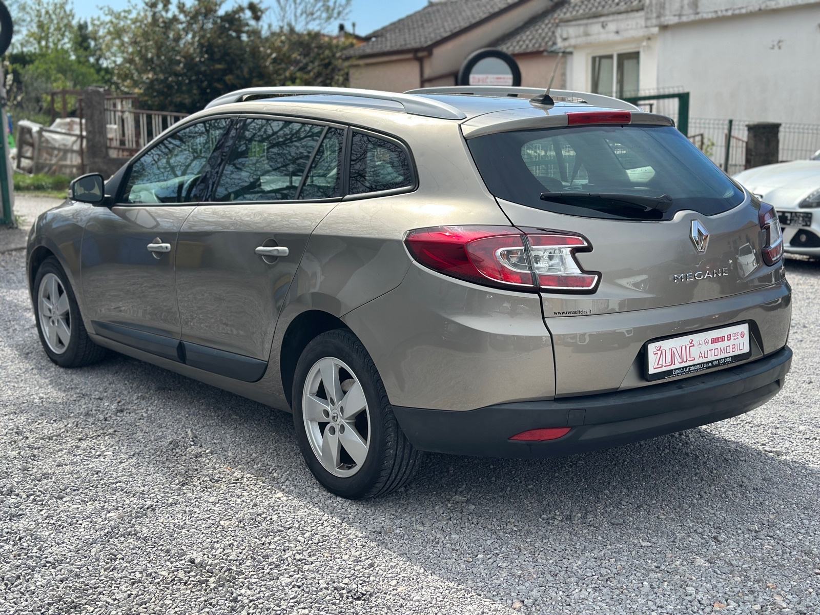 Renault Megane 1,5 dCi, fotografija 6