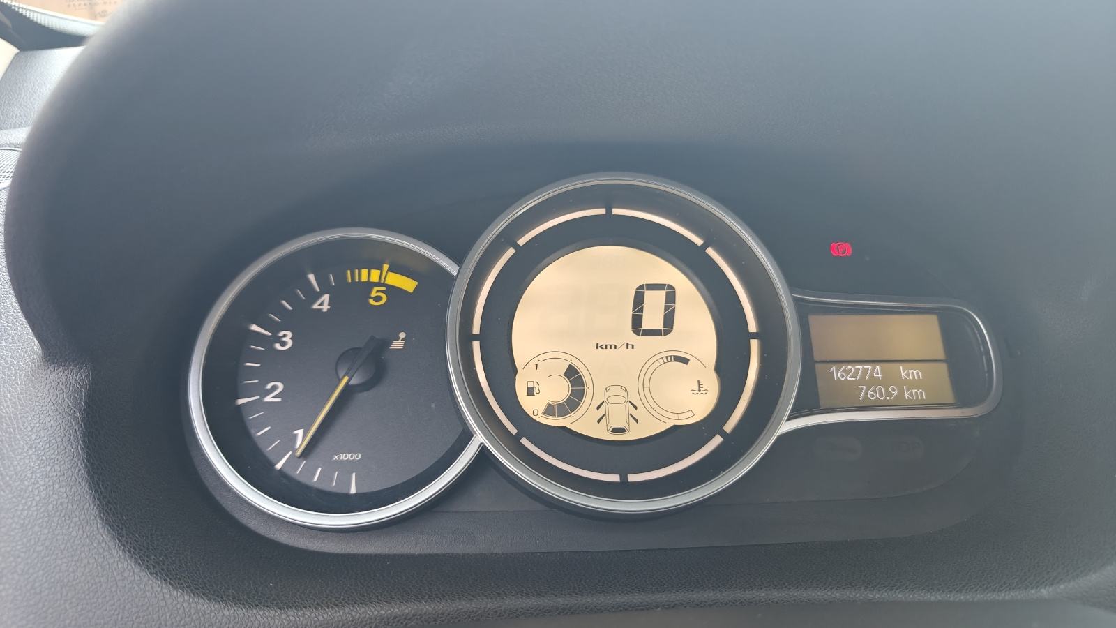 Renault Megane 1,5 dCi, fotografija 2
