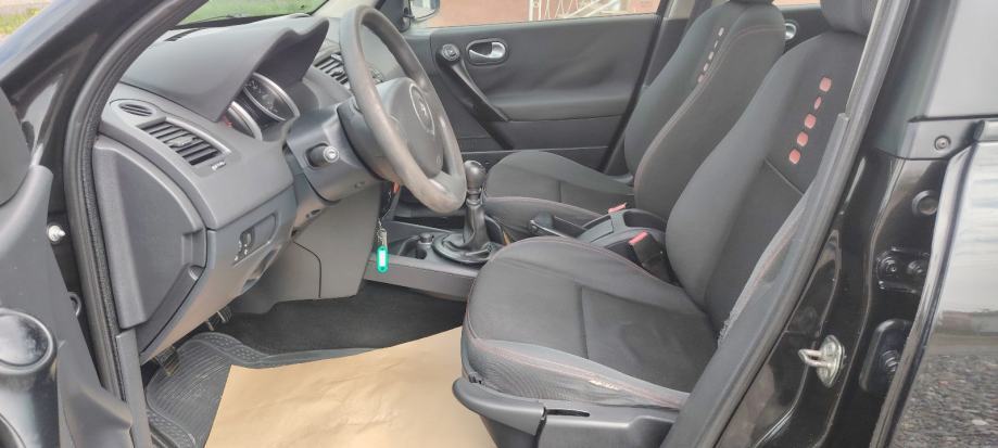 Renault Megane 1,5 dCi, pogled izvana - slika 4