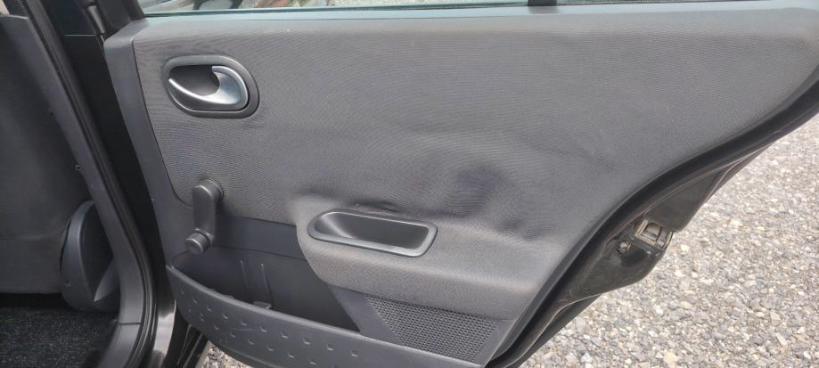 Renault Megane 1,5 dCi, pogled izvana - slika 5
