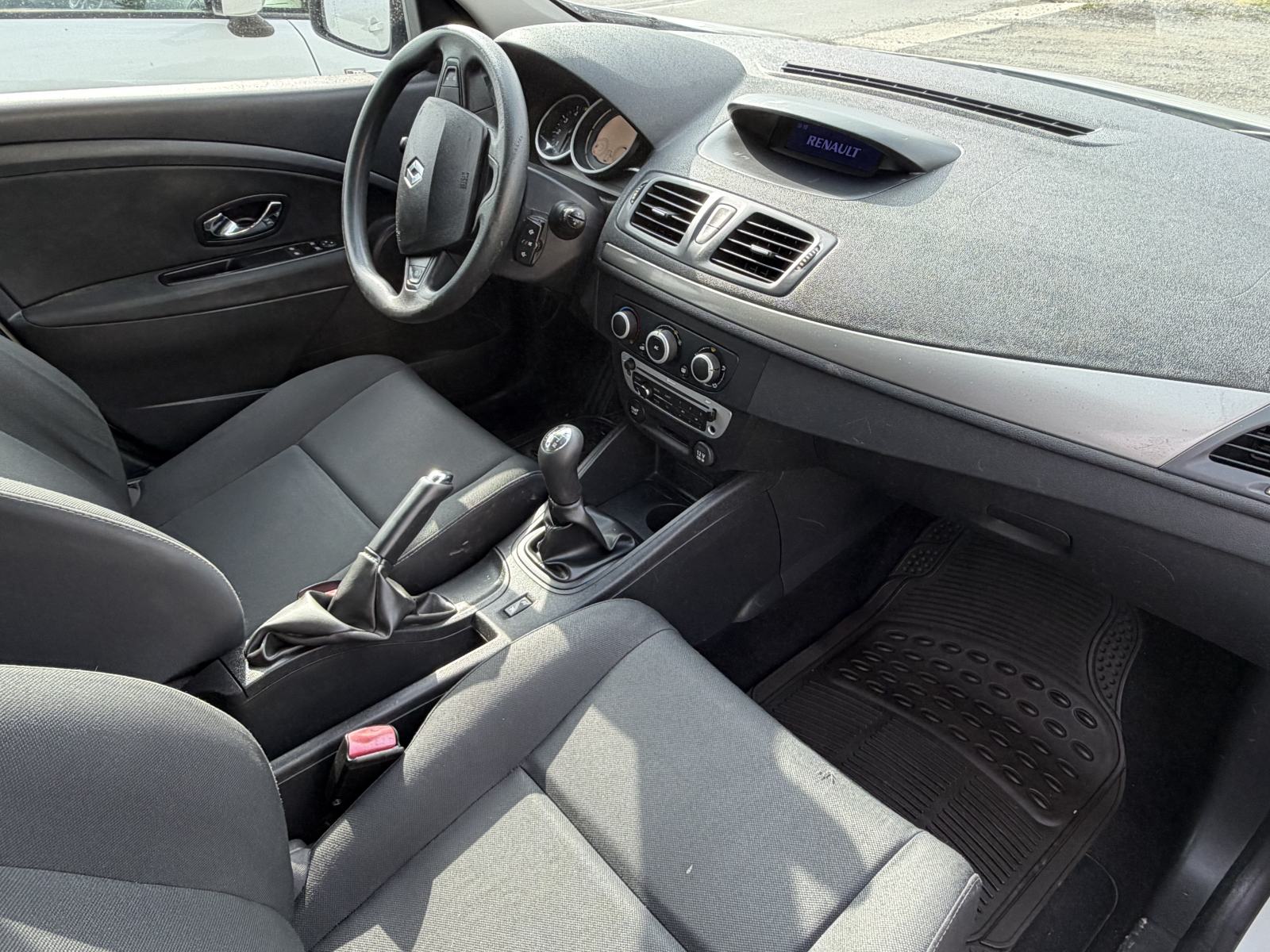 Renault Megane 1,5 dCi, fotografija 5
