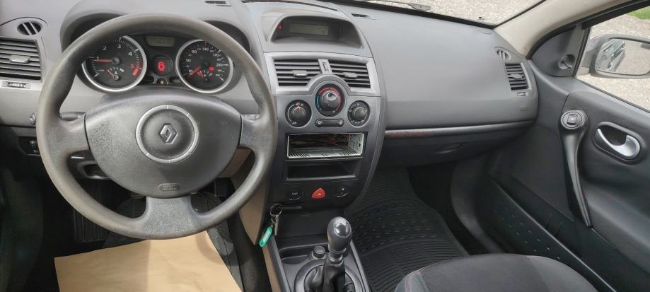 Renault Megane 1,5 dCi, fotografija 3