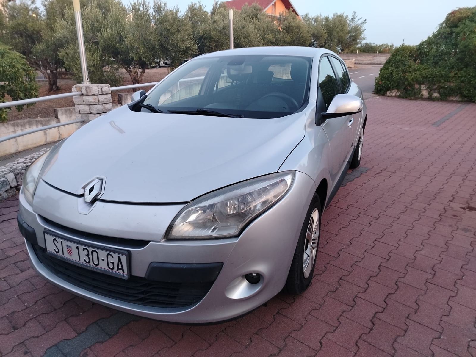 Renault Megane 1,5 dCi, fotografija 1