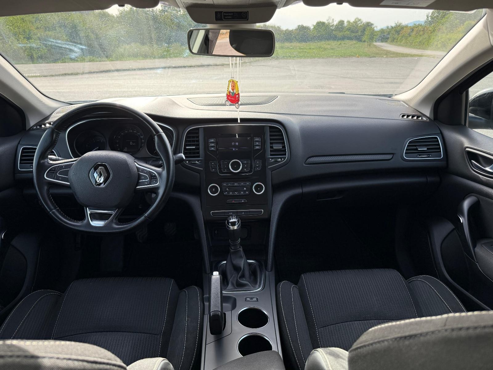 Renault Megane 1.5. dci, fotografija 9