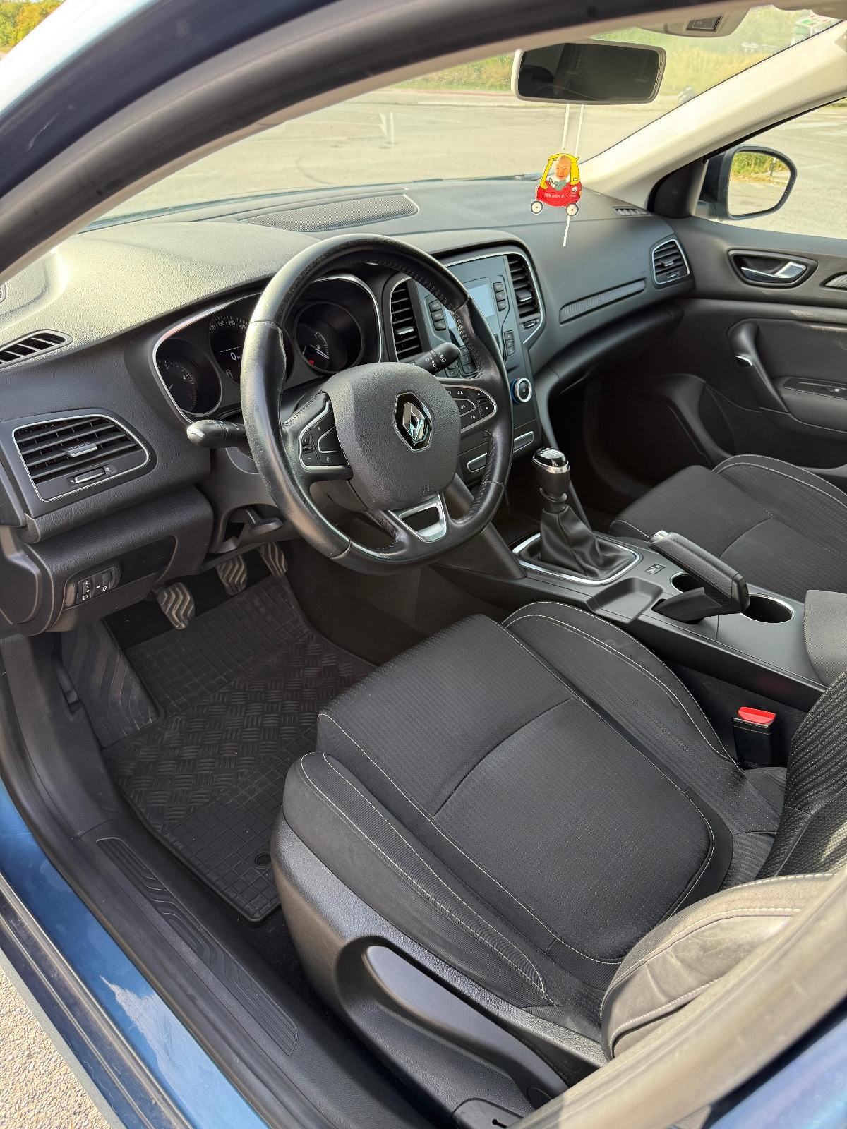 Renault Megane 1.5. dci, fotografija 8