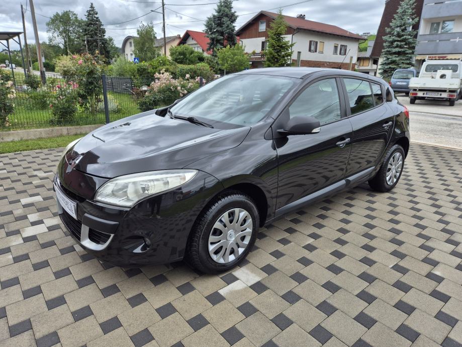 Renault Megane 1.6 16V 2010g Reg:07/27 199 TKm100% SERVISNA 1- VLASNIK, fotografija 1