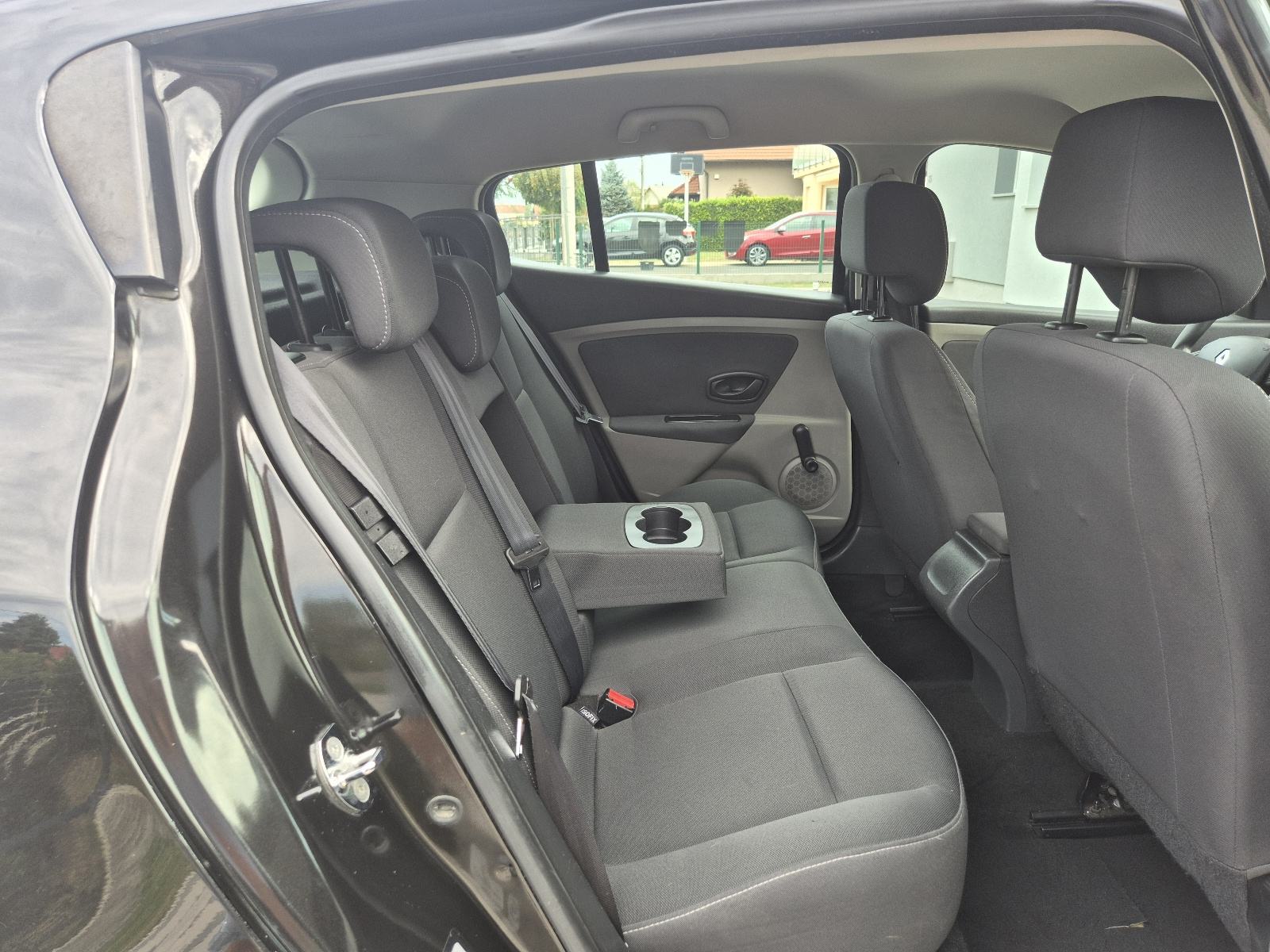 Renault Megane 1.6 16V 2011g REG:05/27 184 - TKm100% UREDAN AUTO, fotografija 9