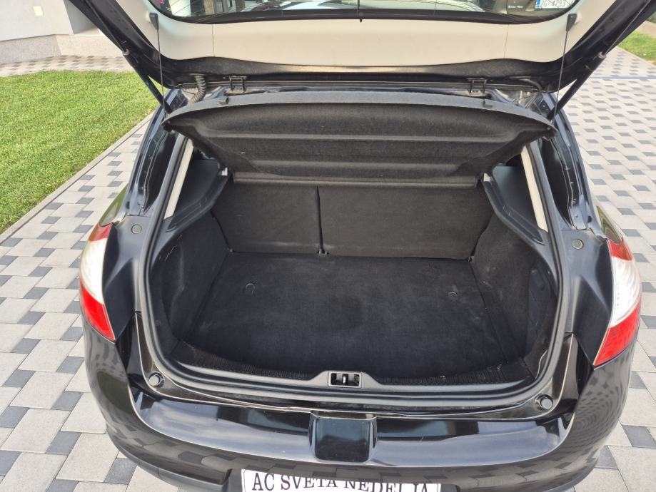 Renault Megane 1.6 16V 2012g Reg:04/27 150 TKm100% SERVISNA, fotografija 8