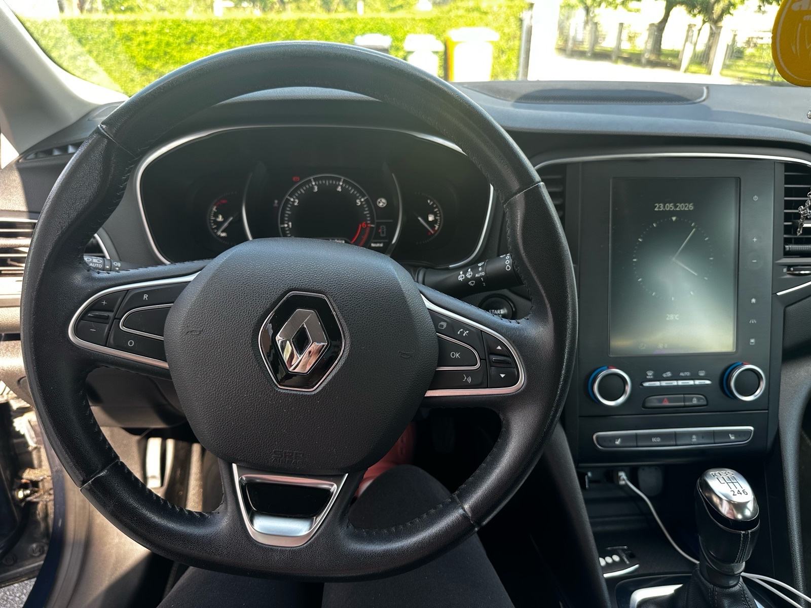 Renault Megane 2016 / benzin / REG do 06/2027, fotografija 6