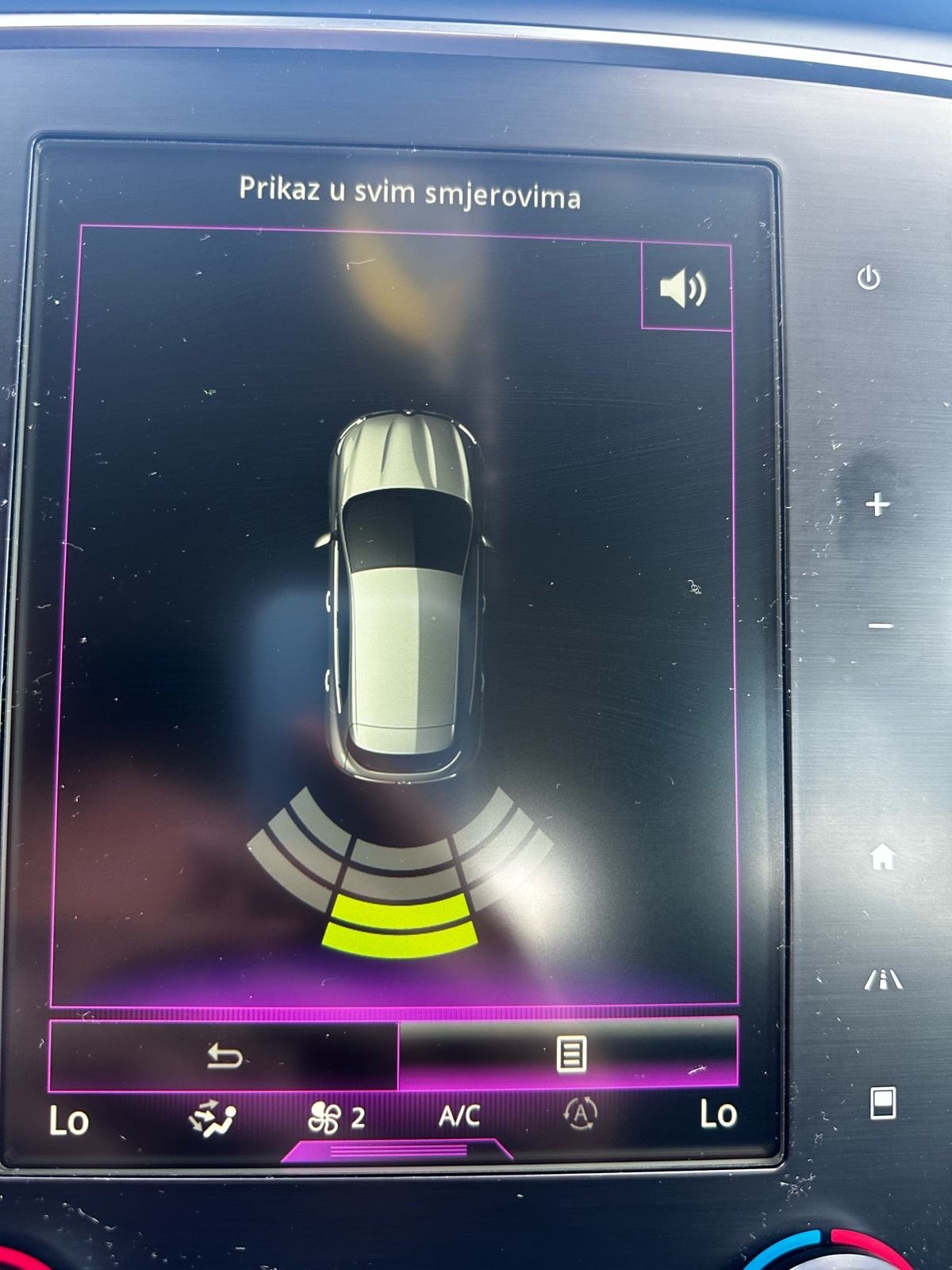 Renault Megane 2016 / benzin / REG do 06/2027, fotografija 10