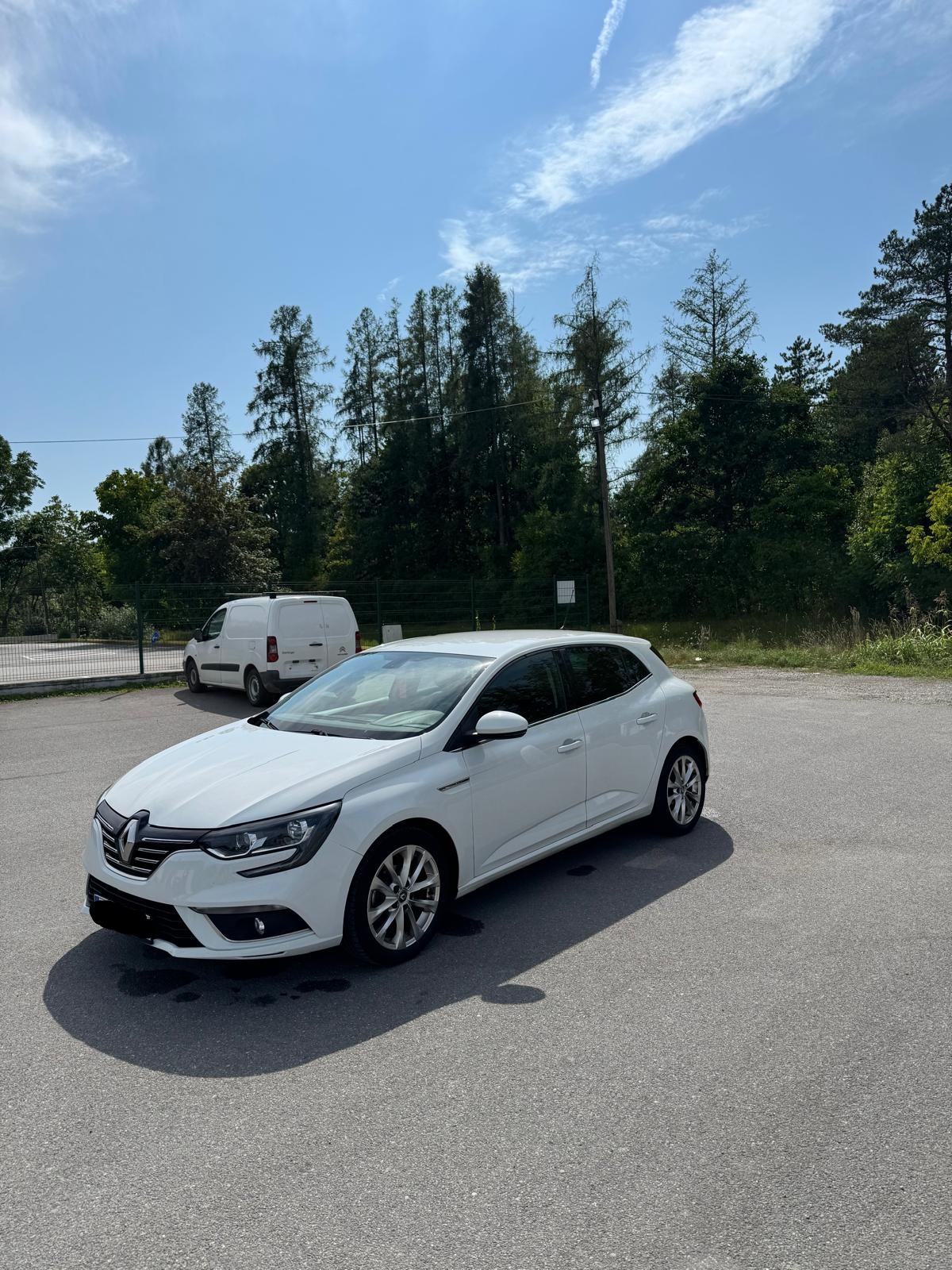 Renault Megane 2016. god, Intens oprema registriran do 06/2027, pogled izvana - slika 2