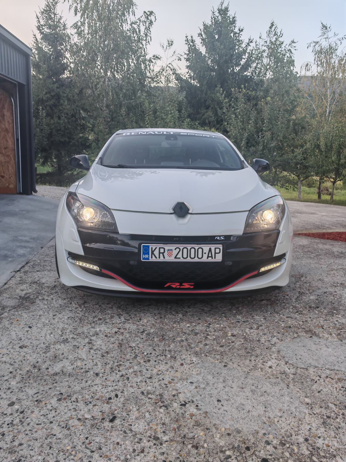 Renault Megane 3 coupe sport RS 265, fotografija 3