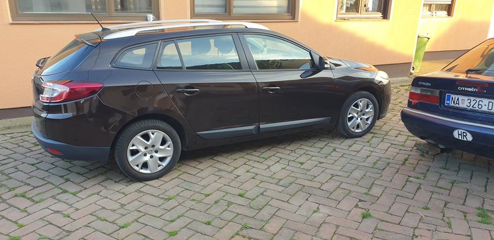 Renault Megane 3 Grandtour 1 5dCI 2012 God renault-megane-3-grandtour-1-5dci-2012-god