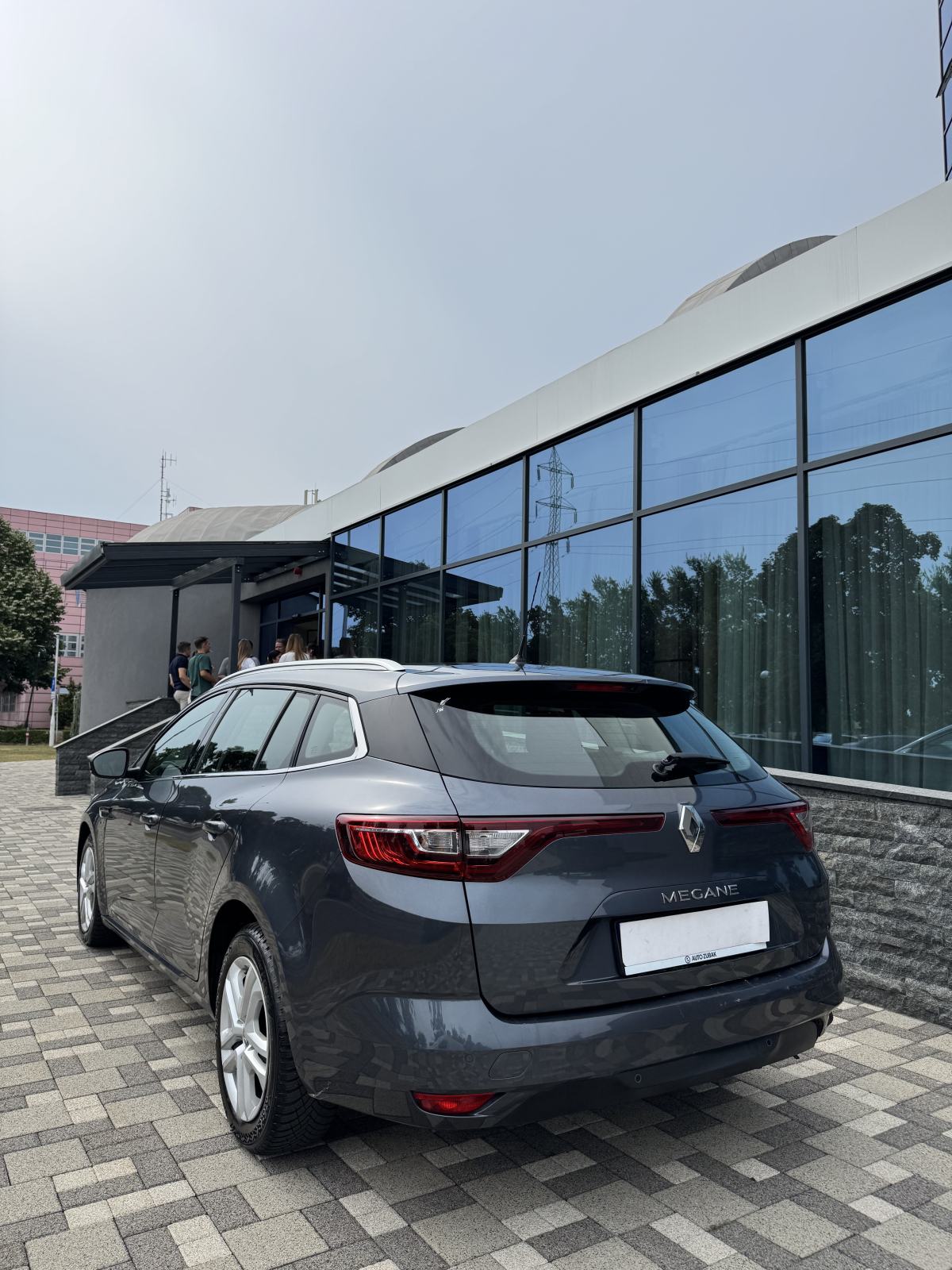 Renault Megane dCi AUTOMATIK - ATRAKTIVAN - REG 04/27 - PRILIKA !!, fotografija 8