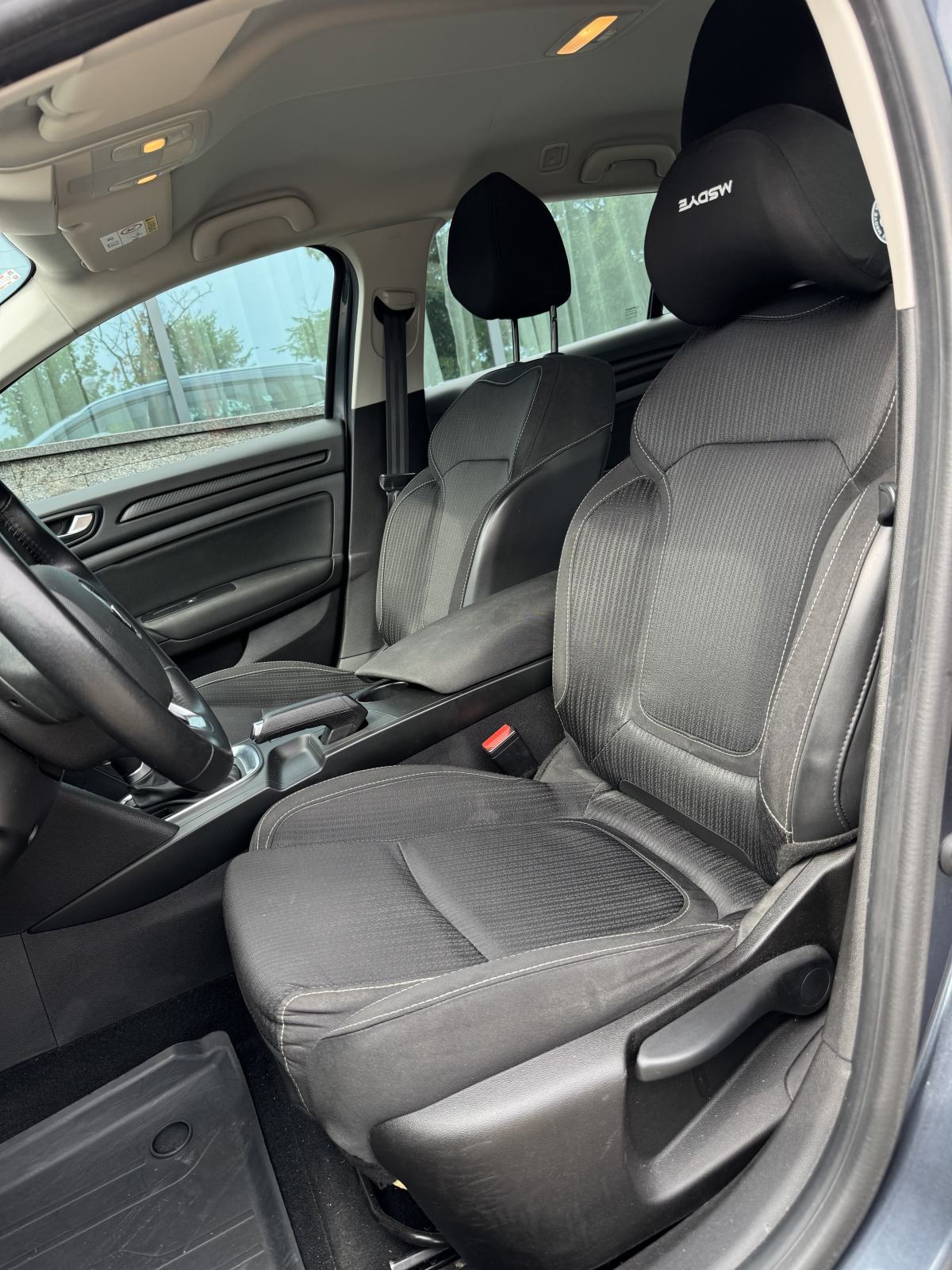 Renault Megane dCi AUTOMATIK - ATRAKTIVAN - REG 04/27 - PRILIKA !!, fotografija 18