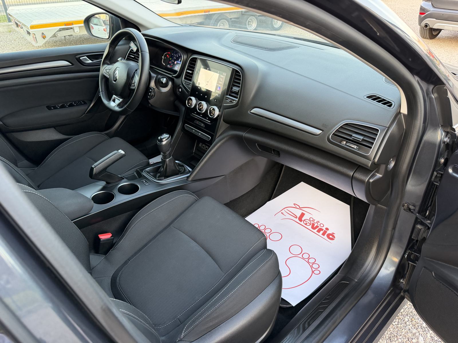 Renault Megane 1.5 dCi 115 - VIRTUAL COCPIT - KAMERA - GARANCIJA, fotografija 20