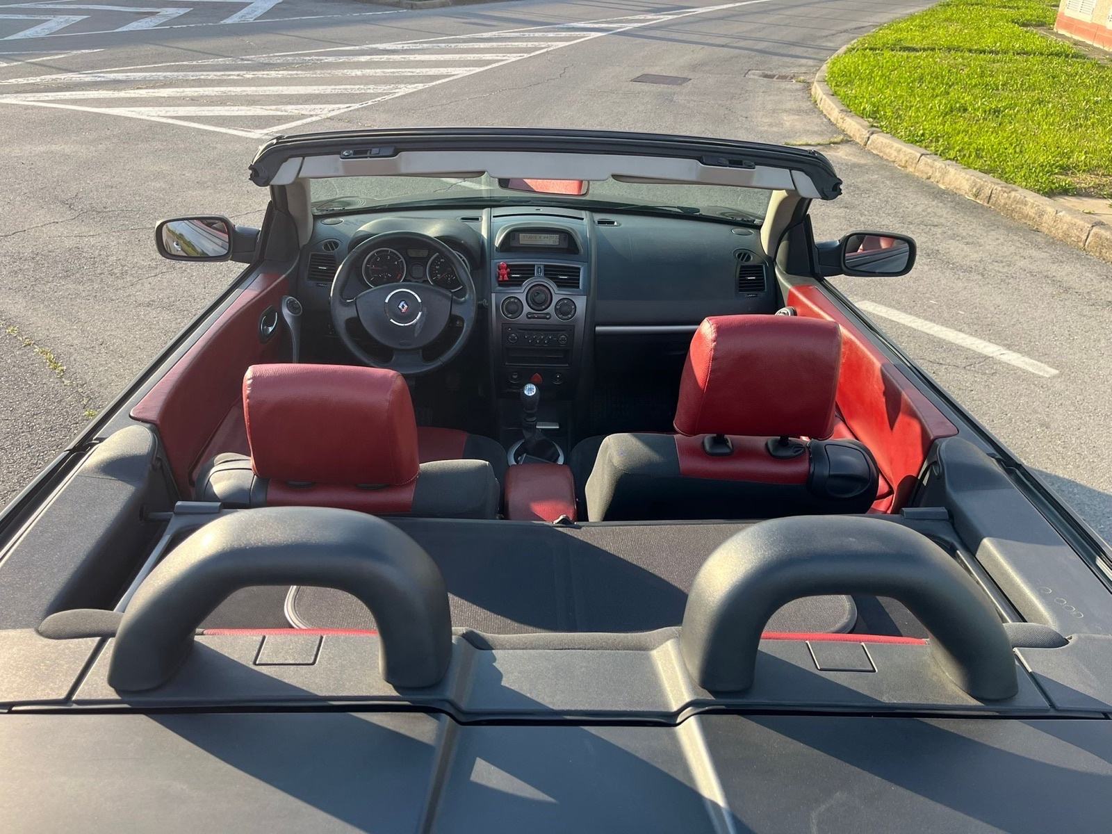 Renault Megane Cabriolet 1,5 dCi, fotografija 9