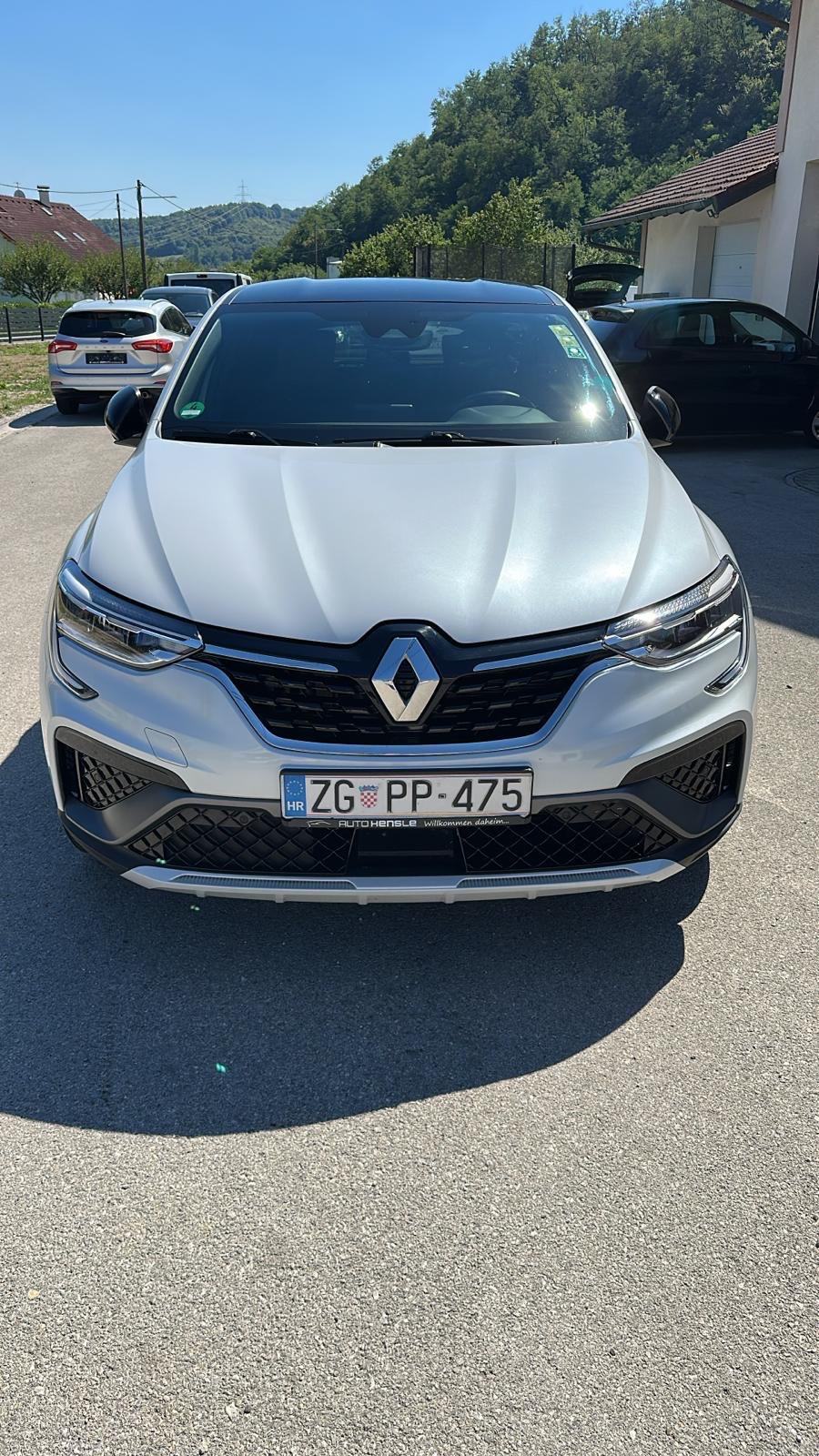Renault Megane Conquest 1,6 E TECH HYBRID 145 Rs line full oprema, fotografija 2