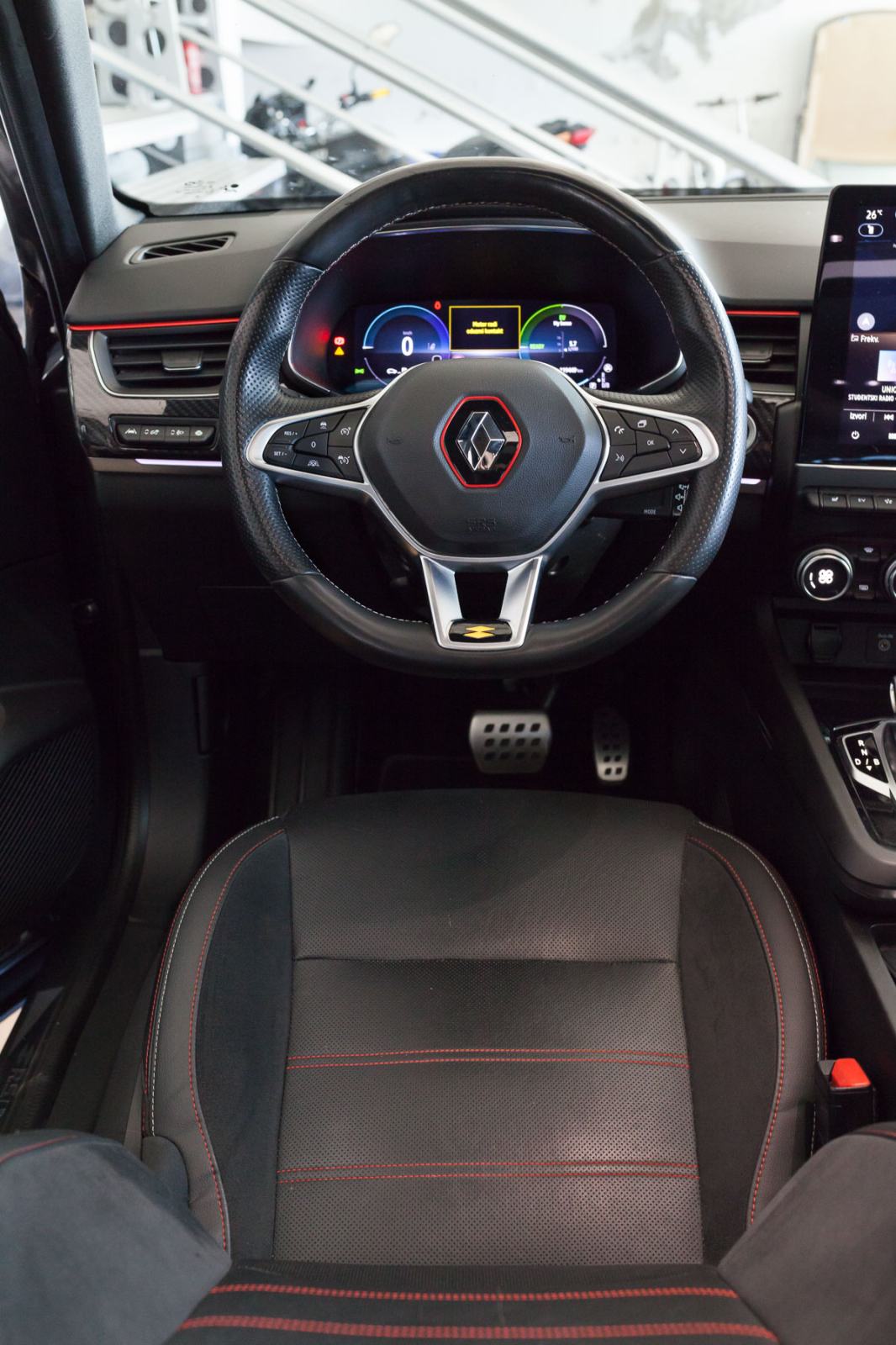 Renault Megane Conquest 1.6 hybrid RS line/FULL OPREMA /LEASING/SERVIS, fotografija 12