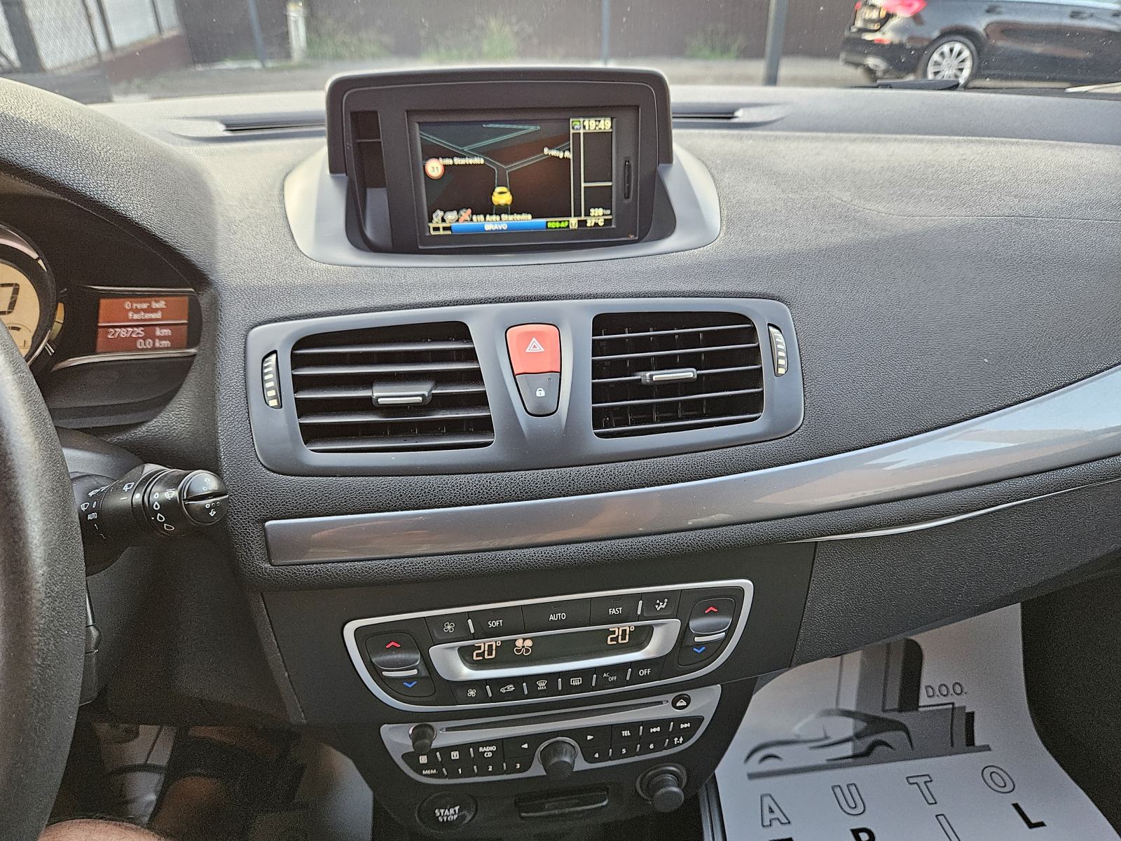 Renault Megane Coupe 1,5 dCi GT LINE,TOP STANJE!!!, fotografija 19