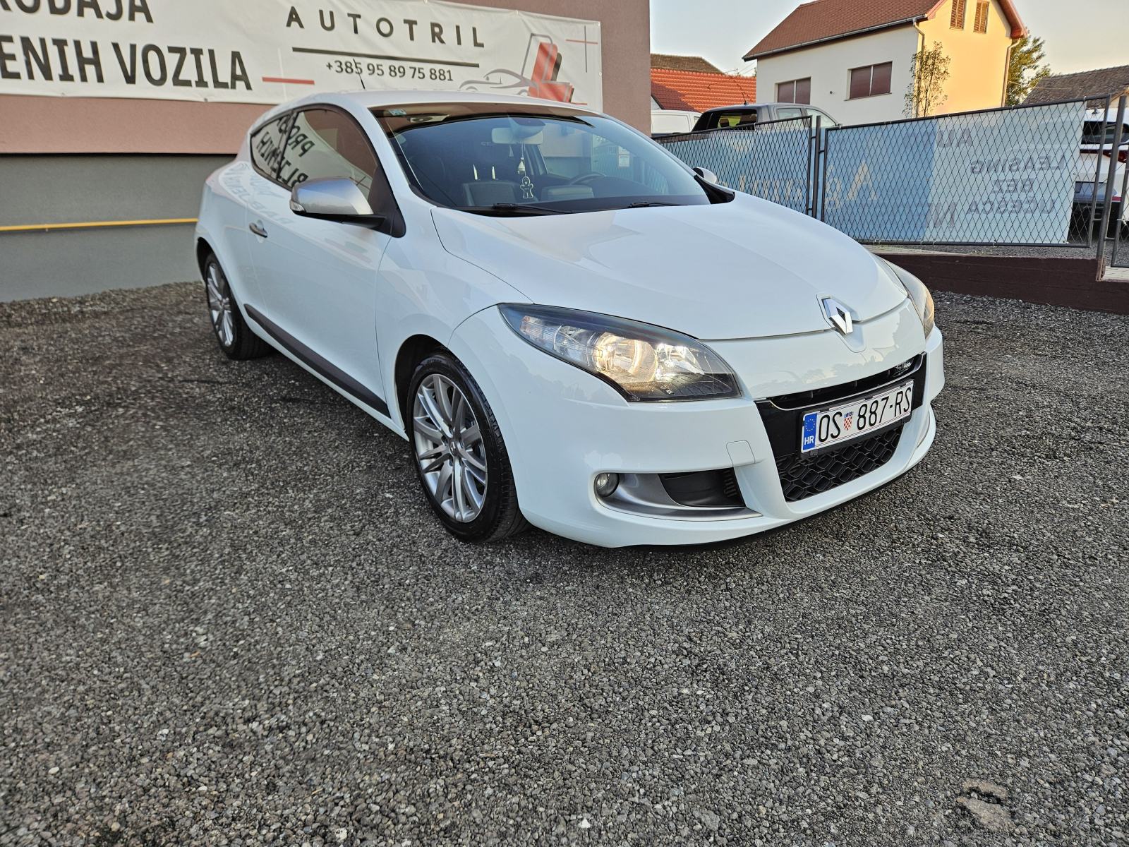 Renault Megane Coupe 1,5 dCi GT LINE,TOP STANJE!!!, pogled izvana - slika 2