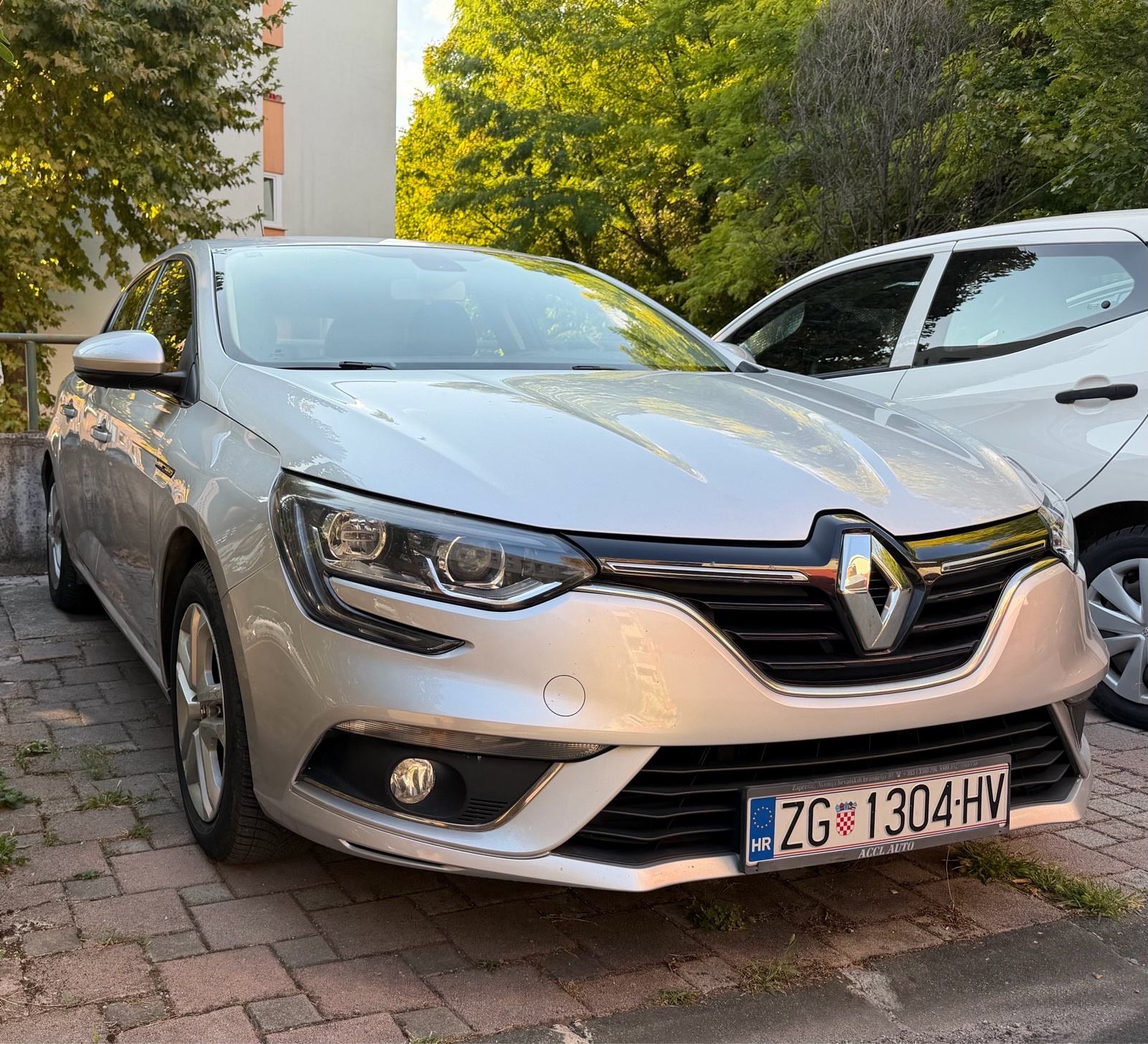 Renault Megane IV, 1.5 dCi 110ks 168tkm, registriran do 07/2027, fotografija 3