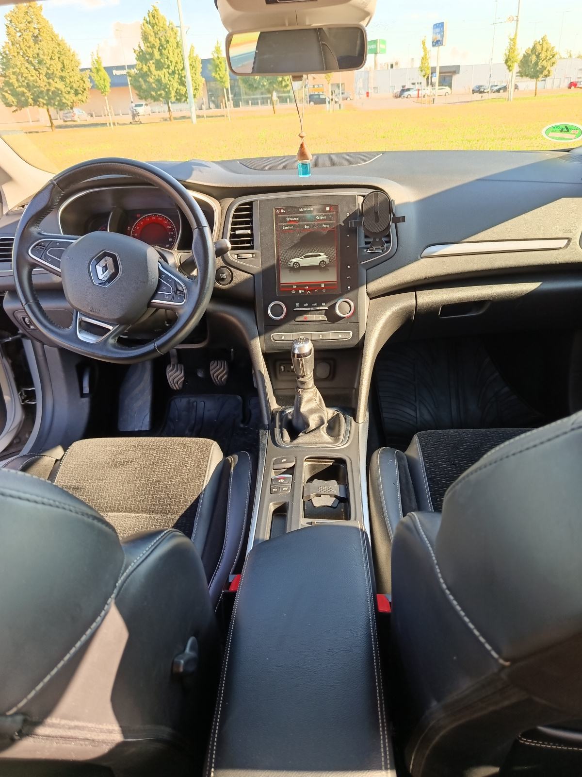 Renault Megane dCi 130, fotografija 6