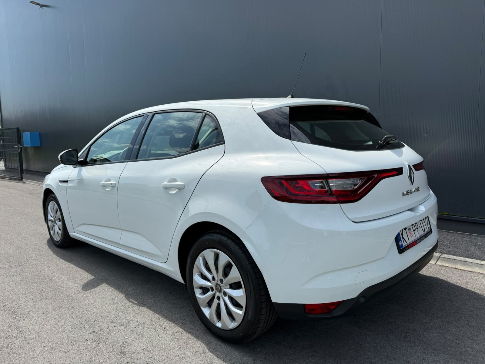Renault Megane 1.5 dci✅ 2020 god ✅ Leasing ✅ Garancija ✅10.399€ + PDV❗, fotografija 3