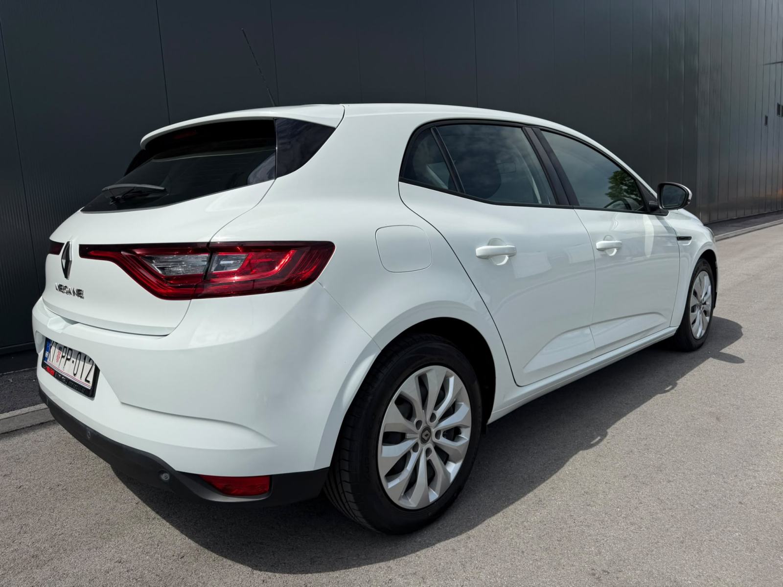 Renault Megane 1.5 dci✅ 2020 god ✅ Leasing ✅ Garancija ✅10.399€ + PDV❗, fotografija 5