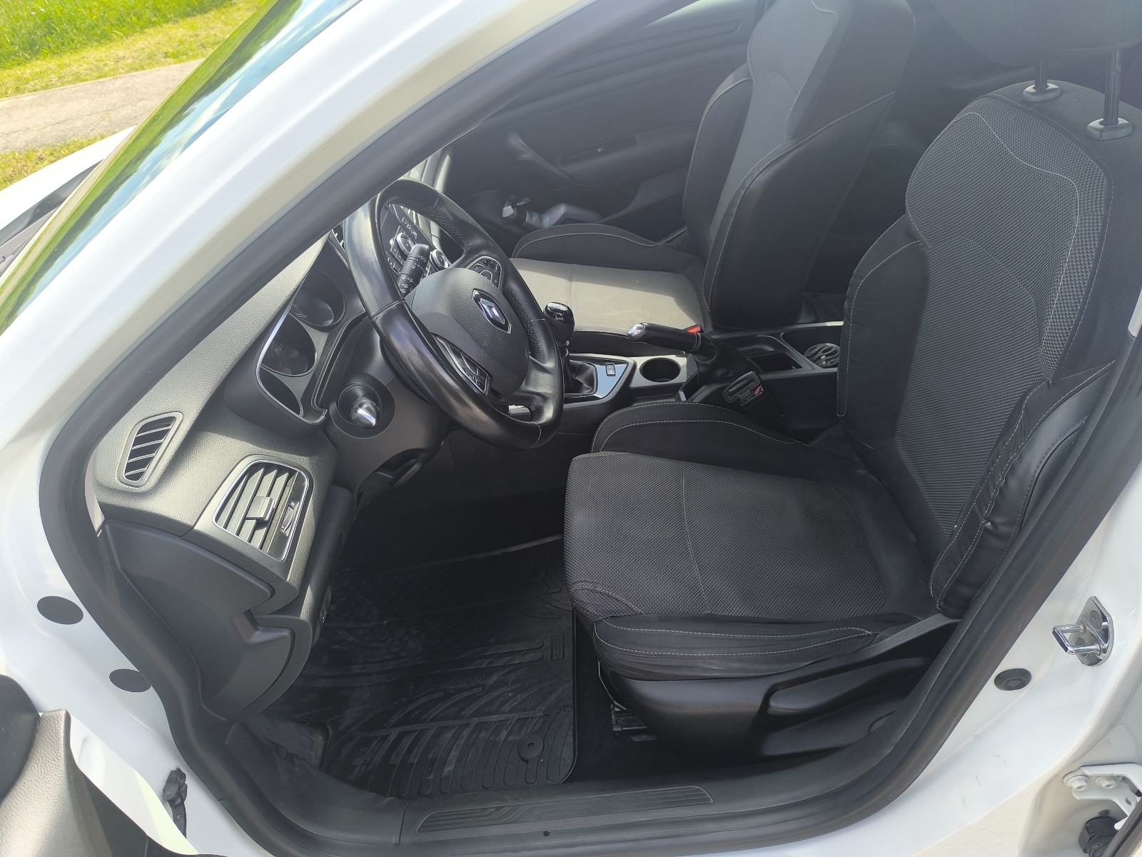 Renault Megane dCi 90, fotografija 9
