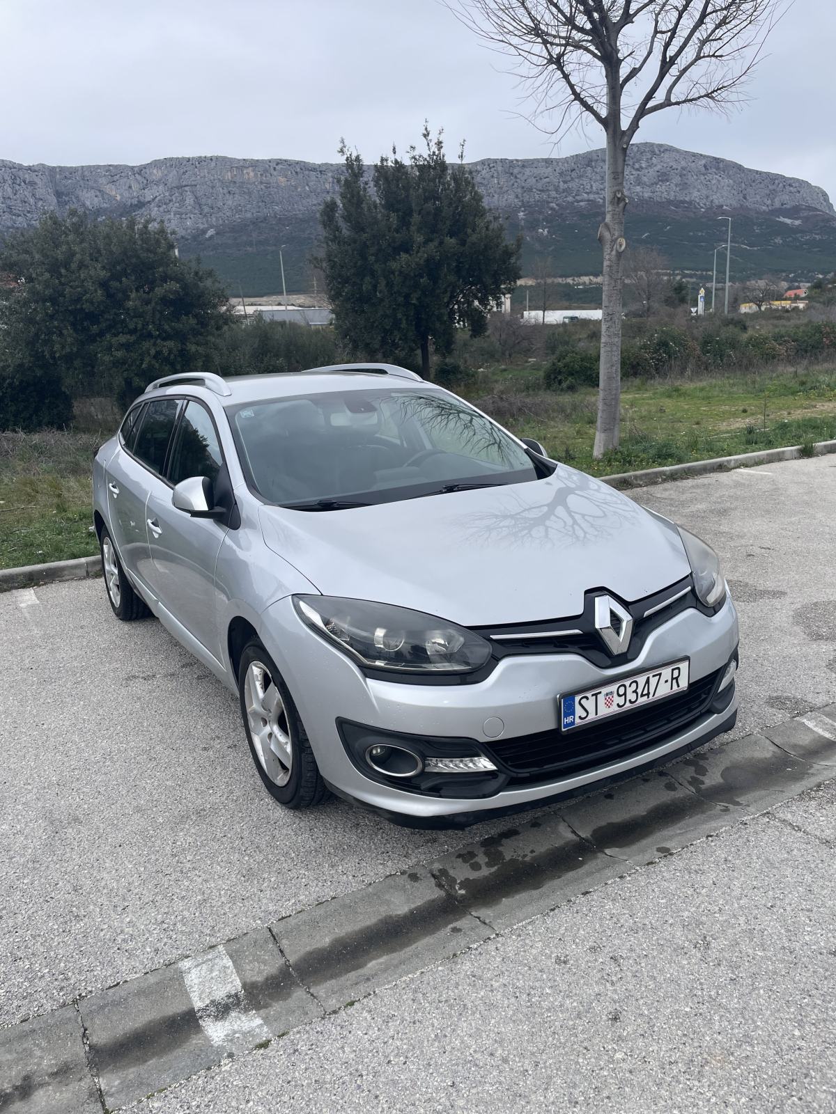 Renault Megane 1.5 dCi 2015 – novo kvačilo, nove gume, reg 03/27, fotografija 2