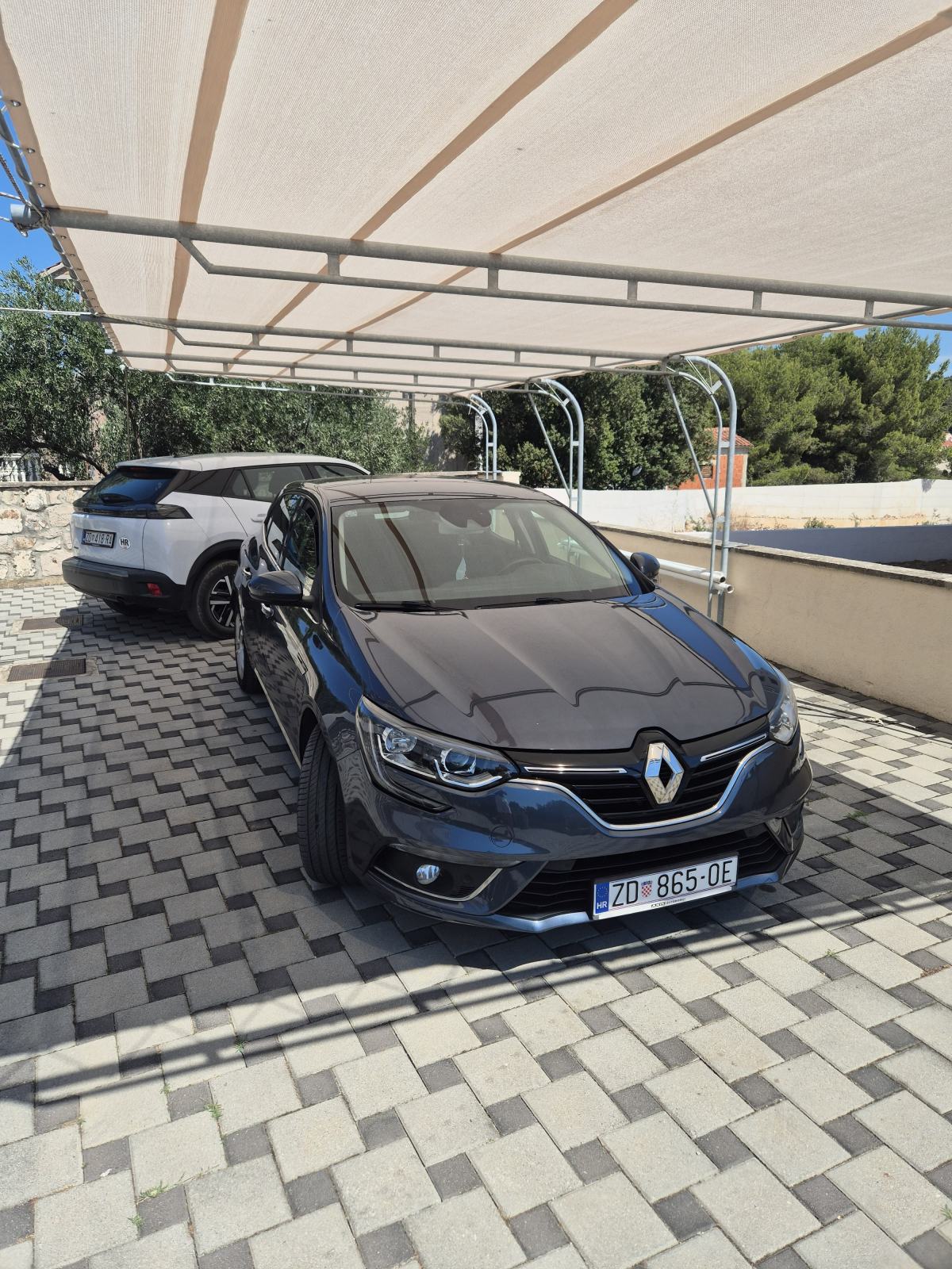 Renault Megane dCi automatik, fotografija 5