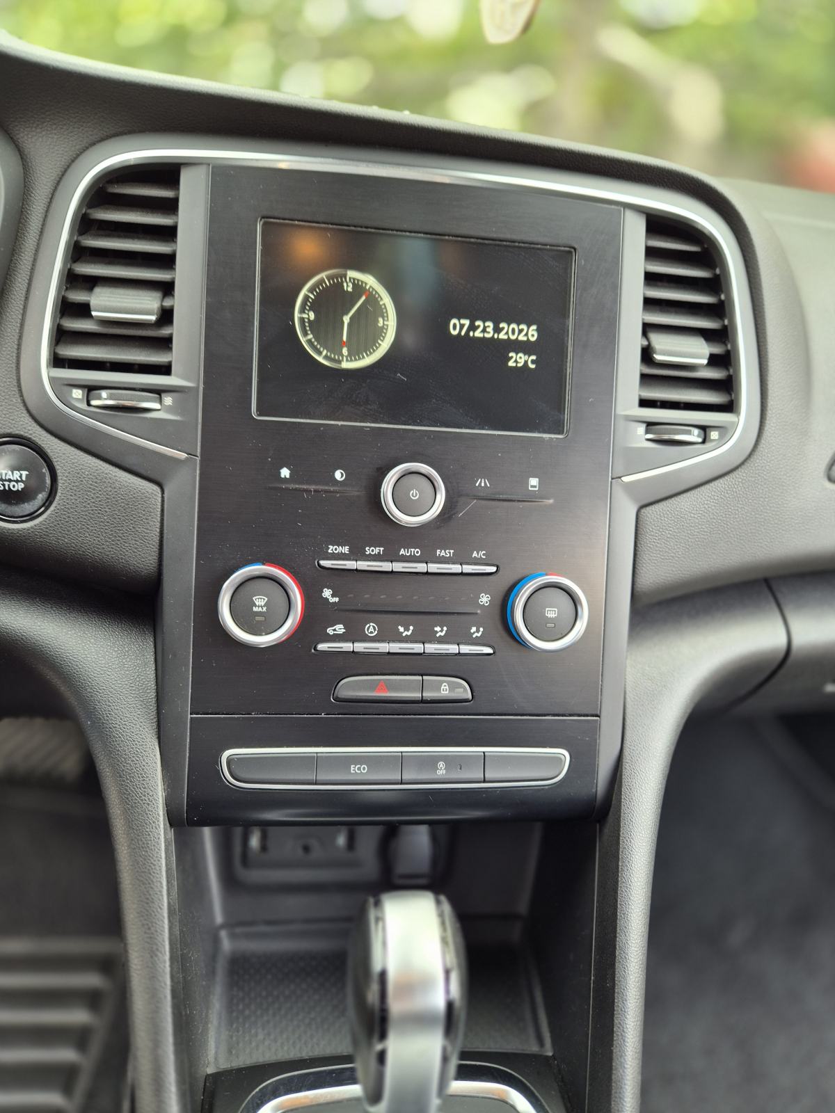 Renault Megane dCi automatik, fotografija 11