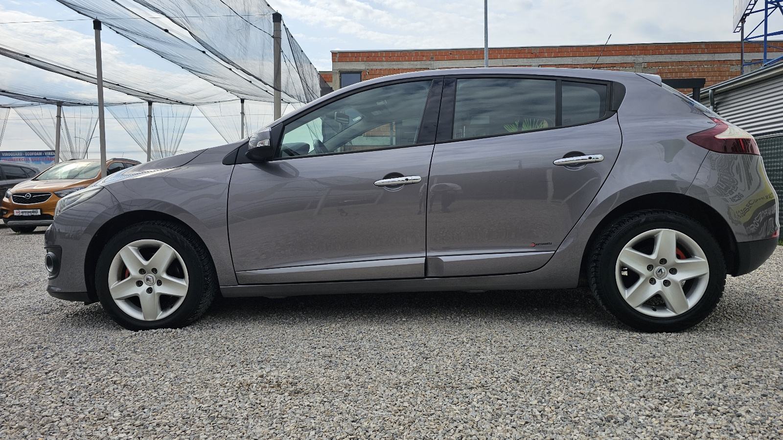 Renault Megane dCi,CLIAMTRONIC,NAVI,PDC,TEMPOMAT,LED,REG.-10/2026, fotografija 8