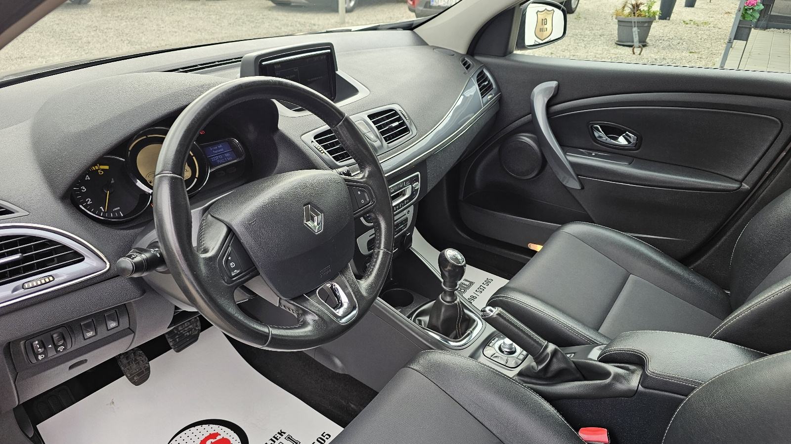 Renault Megane dCi,CLIAMTRONIC,NAVI,PDC,TEMPOMAT,LED,REG.-10/2026, fotografija 17